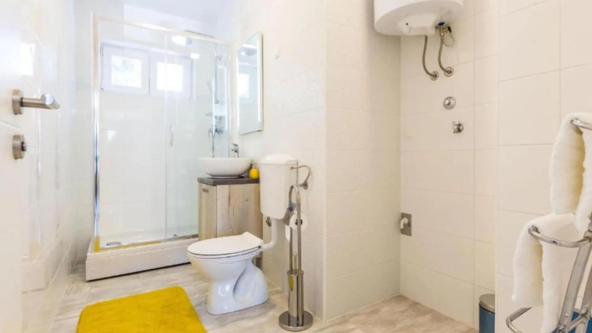 Charming Zadar Apartment Near Old Town With Convenient Access To Beaches Apartman 2